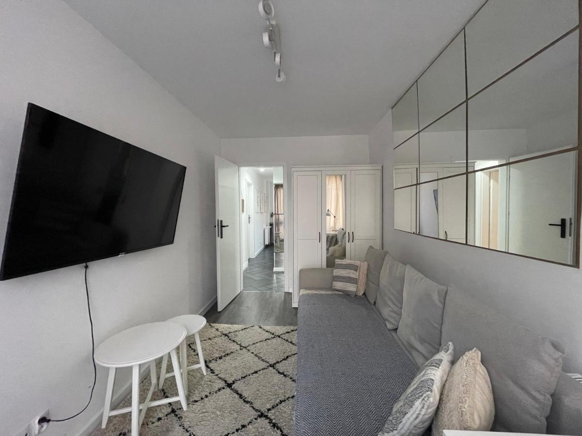 Апартаменти Cozy Apart - Self Check-In 24H Вроцлав Екстер'єр фото