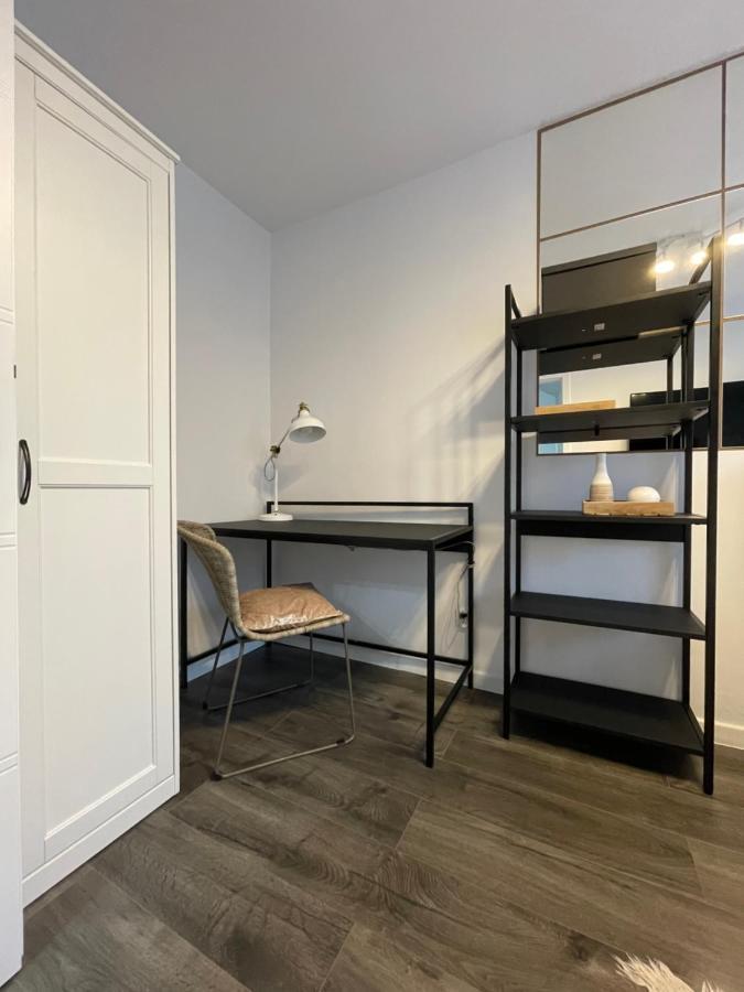 Апартаменти Cozy Apart - Self Check-In 24H Вроцлав Екстер'єр фото